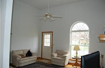 5th image of 10801 Johnson Dr