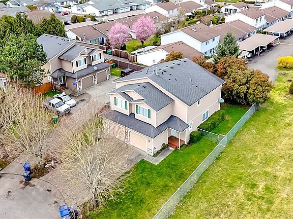 2nd image of 8207 43rd Avenue NE