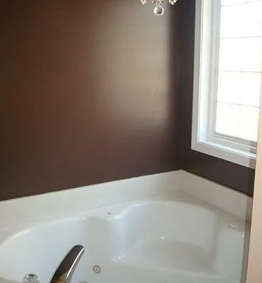 1825 Canberra Dr — Photo 13