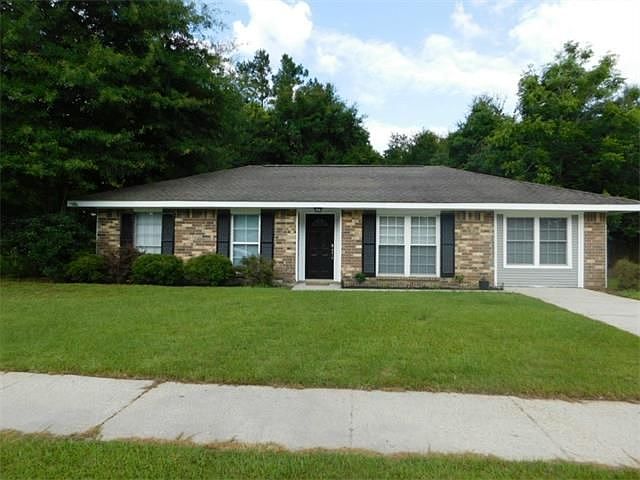 1st image of 318 Clearwood Dr