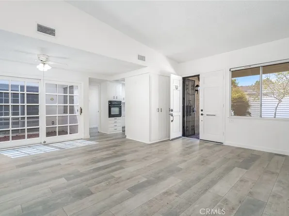 388 Avenida Castilla Unit B, Laguna Woods, CA 92637