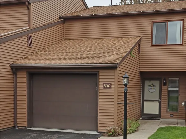 530 Montroyale Dr, Erie, PA 16504