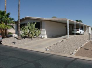 90 W Olive Dr, Green Valley, AZ 85614