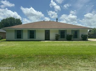 119 Bonvillain St, Broussard, LA 70518