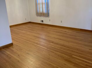 198 Clermont Pl #1, Staten Island, NY 10314