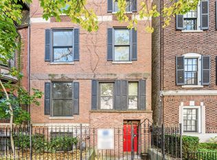 55 E Cedar St, Chicago, IL