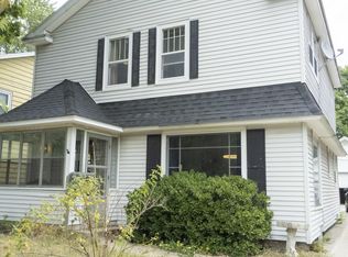 1362 Columbia Ave NE, Grand Rapids, MI 49505