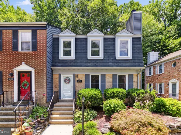 3151 Bayswater Ct, Fairfax, VA 22031