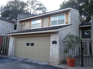 323 E Main St, Brenham, TX 77833