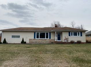7449 Nethersole Dr, Middleburg Heights, OH 44130