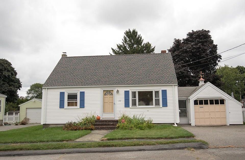 1st image of 22 Dahlia Ave