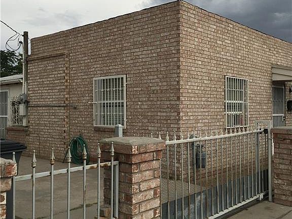 2nd image of 614 S Piedras St