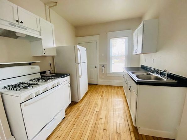 1281 Elm St #4