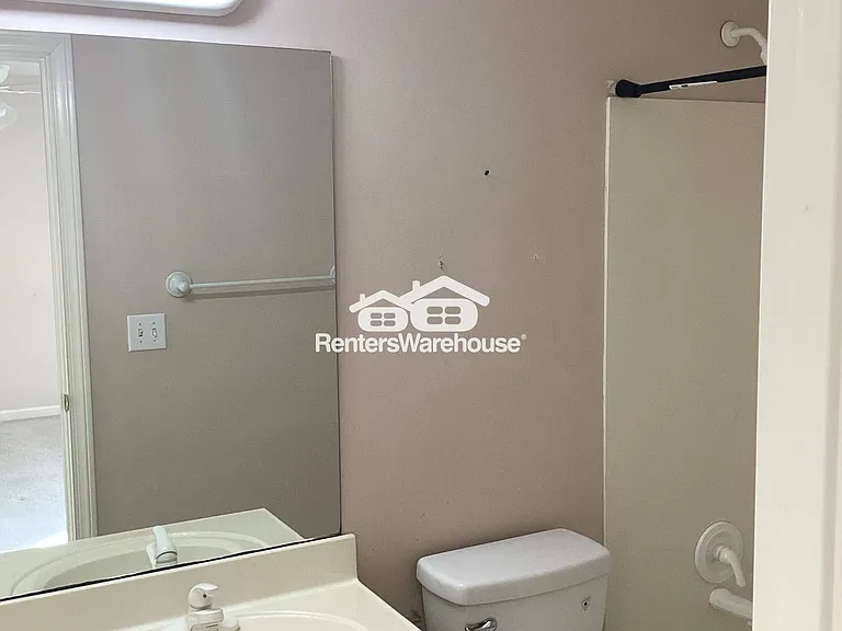 7815 Tintern Trce — Photo 37