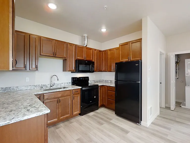 7427 S D St — Photo 38