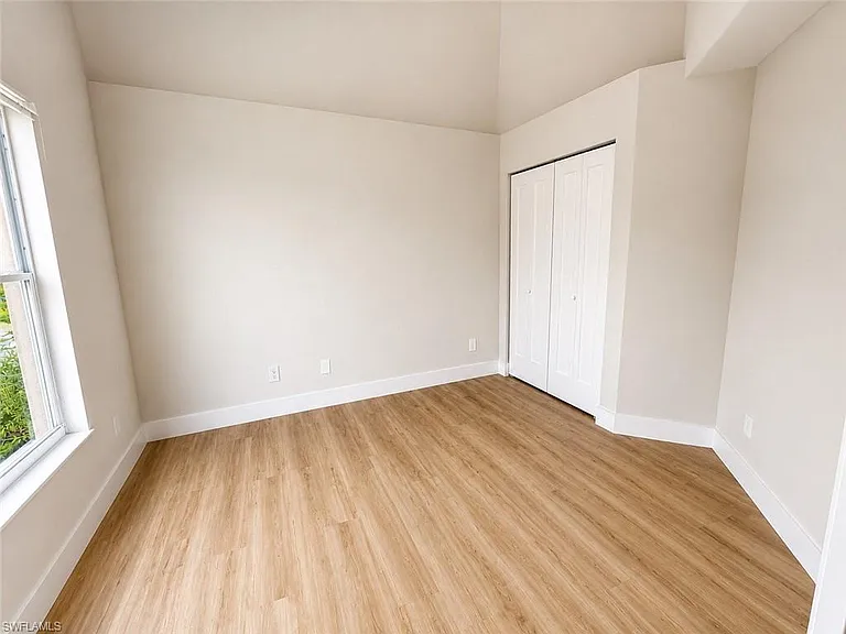 8204 Ibis Cove Cir #B-212 — Photo 18