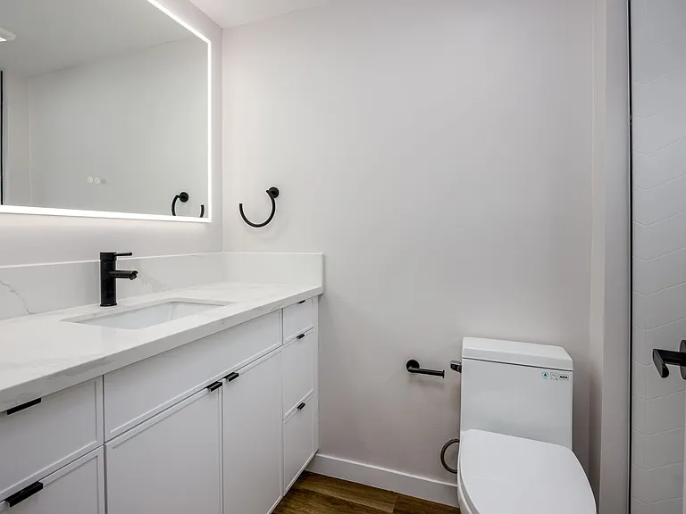 1307 Amethyst St — Photo 9