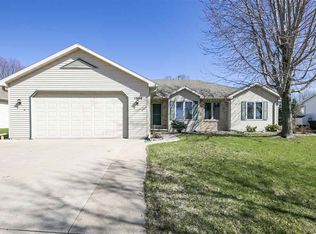 1500 Wyndmere Dr, Appleton, WI 54913