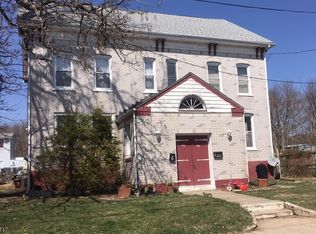 82 E Church St #84, Washington, NJ 07882