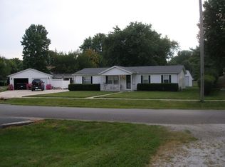 409 N 5th St, Saint Joseph, IL