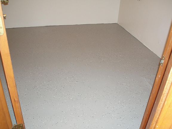 5th image of 426 Farmington Ave APT A2