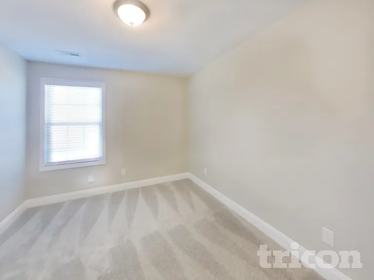 109 Jesse Dr — Photo 12