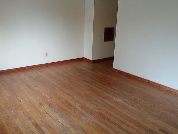2nd image of 4121 28th Ave APT 4
