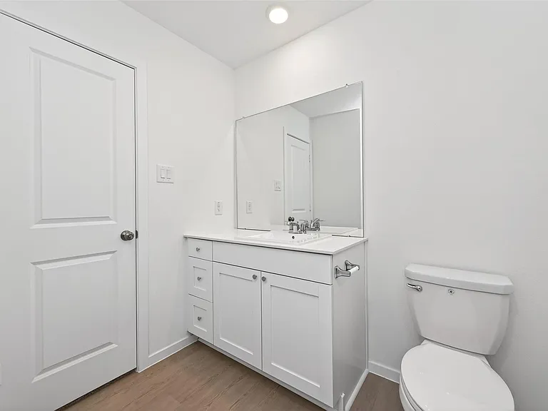 6273 Alder Creek Dr — Photo 33