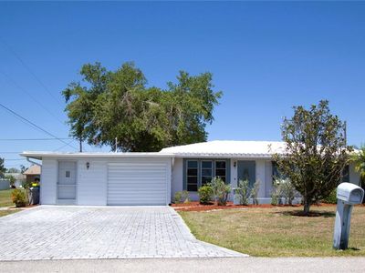 458 Azalea Ave NW, Port Charlotte, FL, 33952