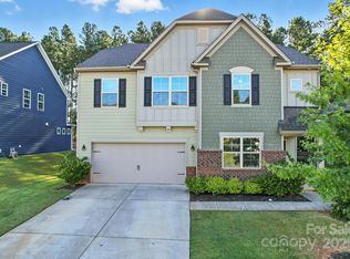193 Falls Cove Dr, Troutman, NC 28166