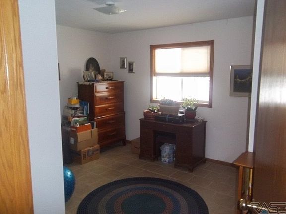 5th image of 207 S Church Ave