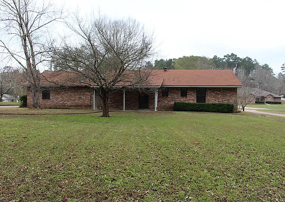 1st image of 231 Pine Valley Dr