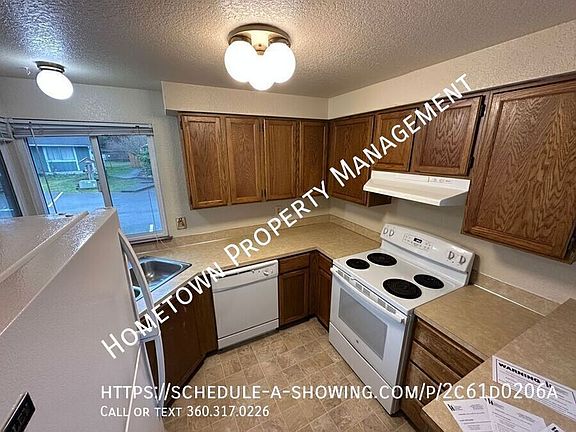5th image of 640 Bavarian Ln SE