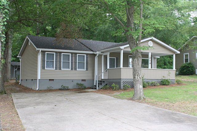 1st image of 214 Lakeshore Dr