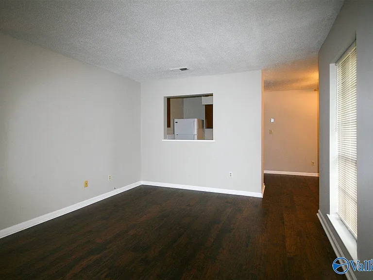 104 Westscott Dr #B — Photo 4