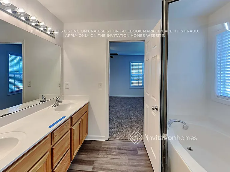 3239 Polite Ln — Photo 11