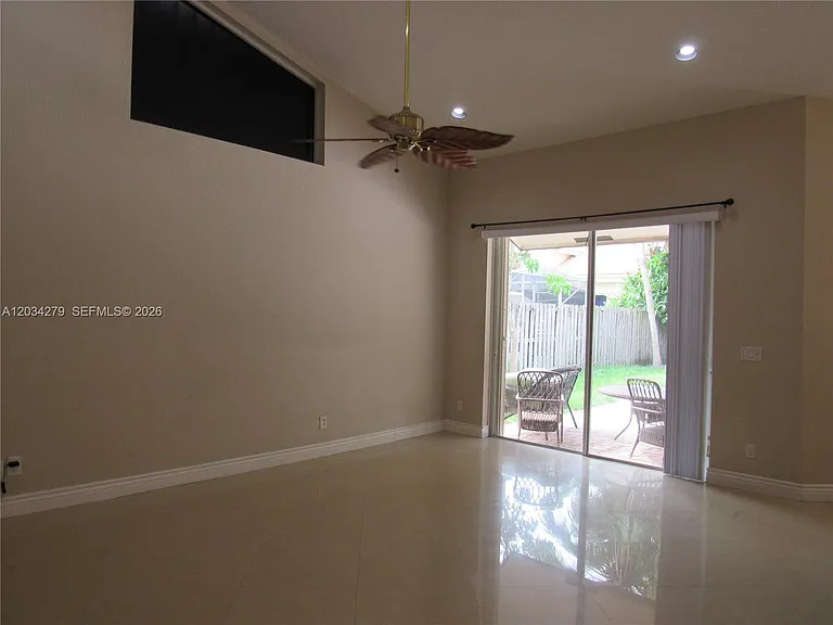 10255 Guatemala St — Photo 10