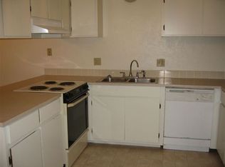 3332 Main St APT 2, Springfield, OR 97478