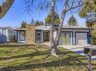11902 E Maple Avenue, Aurora, CO 80012