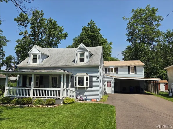 3878 Dartmouth St, Hamburg, NY 14075