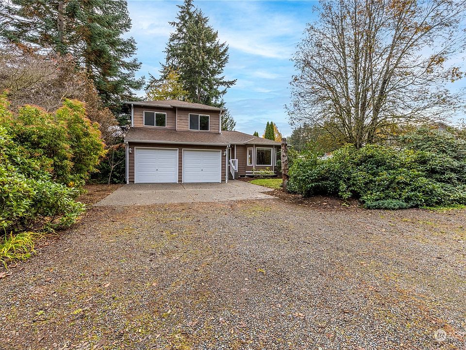 1st image of 11905 242nd Avenue E