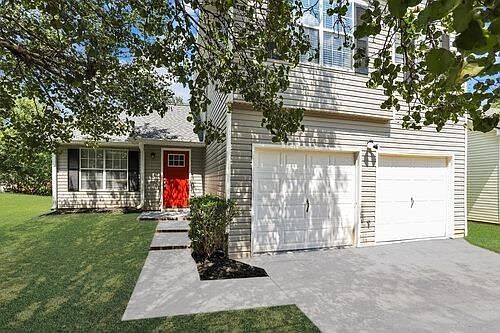 3rd image of 5718 Wellborn Creek Dr