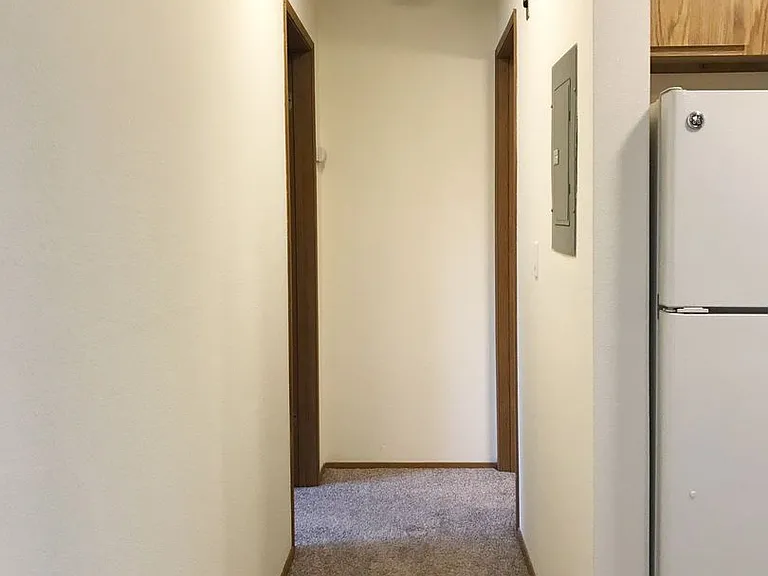 The Shannon Apartments — Photo 24
