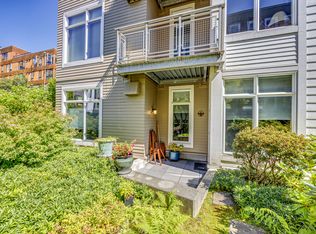 190 Harbor Square Loop NE UNIT C130, Bainbridge Island, WA 98110