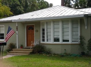 303 E Howe St, Bunnell, FL 32110