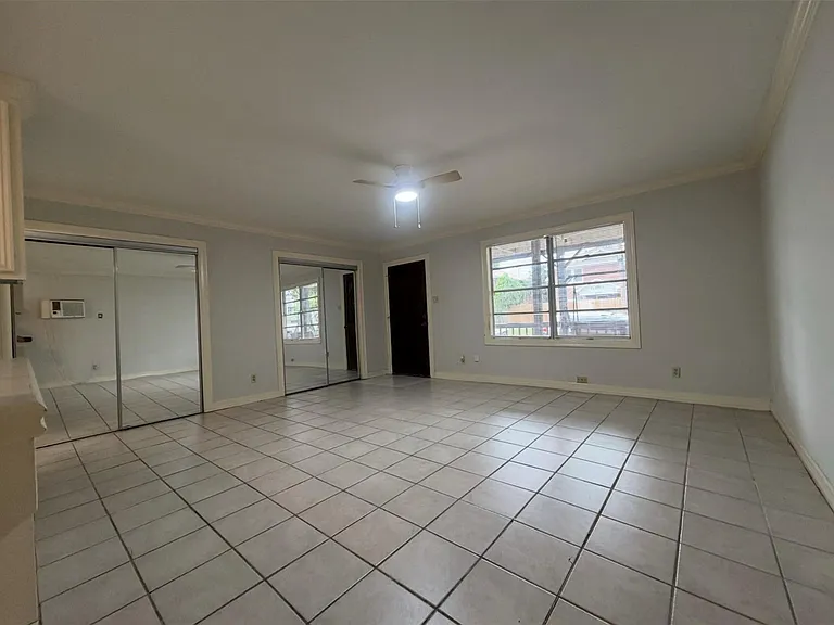 613 Pacific St #1 — Photo 12