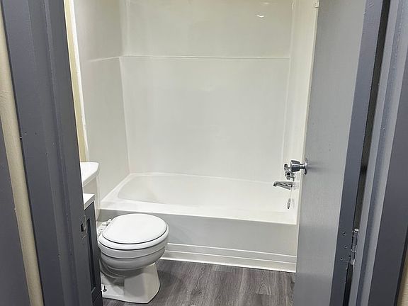 5th image of 180 S Washington St APT 234S