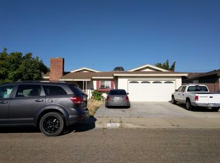 320 N Palisade Dr, Santa Maria, CA 93454