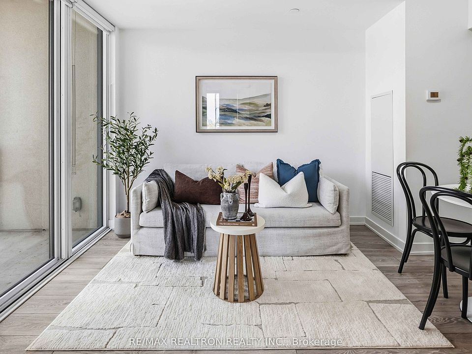 1st image of 108 Peter St #1003
