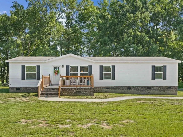 72 Crocker Rd, Smithfield, NC 27577